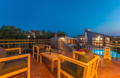 Polaca House | Pet friendly home in Polaca