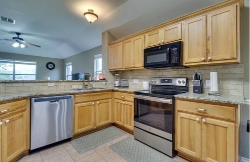 Sonoma House | Pet-Friendly home in Round Rock Escape w/Hot Tub. Two miles from Kalahari