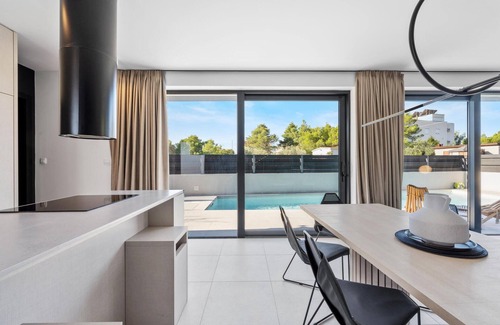 Srima House | Pet friendly home in Vodice with sauna