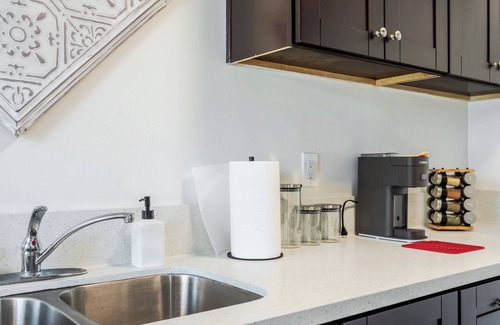 Alhambra Apartment | Pet Friendly Home Near Downtown Alhambra