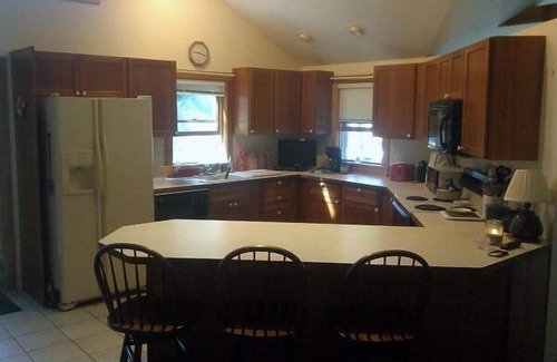 Indian Neck Heights Cottage | Pet Friendly Home, Short Walk to the Beach! (1807)