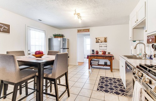 Casey Cottage | Pet-friendly Home w/Fenced Yard: 'cozy in Casey'
