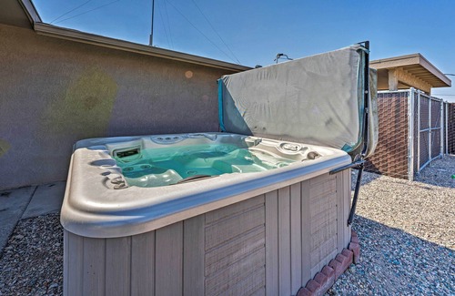 Lake Havasu City Cottage | Pet-friendly House w/Yard ~ 2 Mi to Lake Havasu!