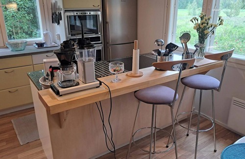 Elimaki House | Pet friendly house with wood sauna - Sleeps 8
