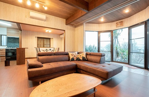 Ito House | Pet friendly house with natural hot spring and dog run/Ito Shizuoka