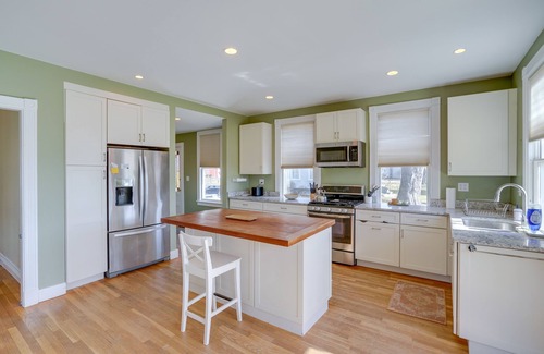 Claverack-Red Mills House | Pet-Friendly Hudson Home Near Won Dharma Center!