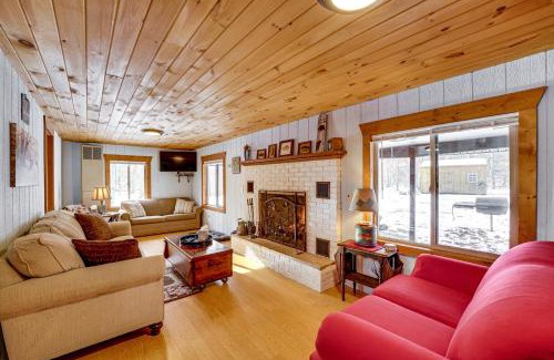Irons House | Pet-Friendly Irons Cottage with Fire Pit and Fireplace