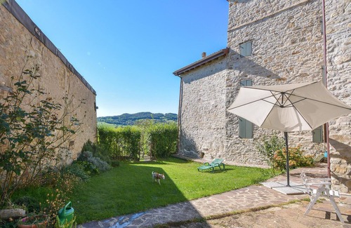 Canossa House | Pet friendly home in Monchio delle Olle