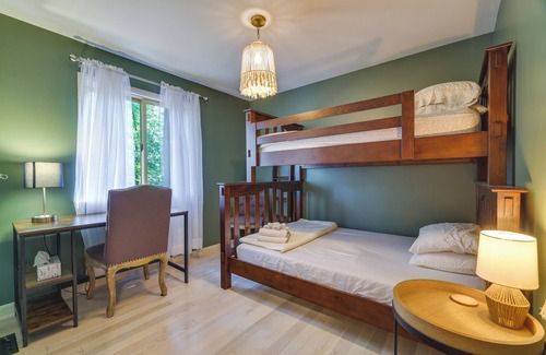Lackawaxen Cabin | Pet-Friendly Lackawaxen Cabin w/ Wraparound Deck!