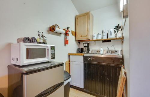 Weirs Beach Apartment | Pet-Friendly Laconia Vacation Rental with Fireplace!