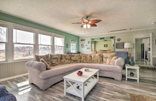 Tow House | Pet-Friendly Lake Buchanan Retreat with Fire Pit!