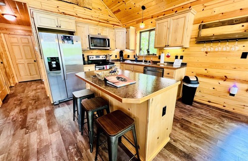 Stone Lake Cabin | Pet-Friendly Lakeside Chalet with Sauna!