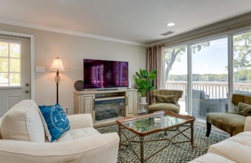Southmont House | Pet-Friendly Lexington Vacation Rental on Lake!