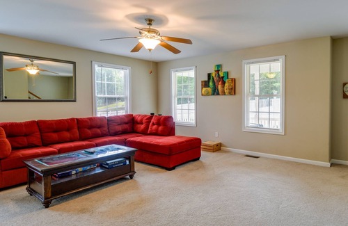 Louisa House | Pet-Friendly Louisa Vacation Rental w/ Pool!