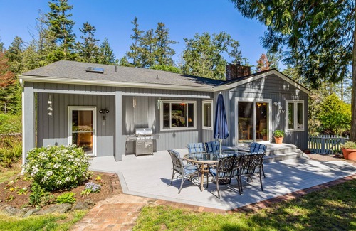 Roche Harbor House | Pet Friendly Lovely Home on the North End! (NBH)