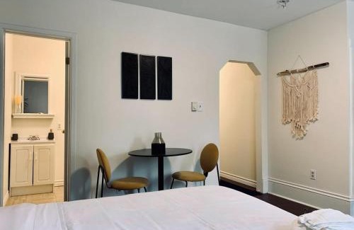 North End Apartment | Pet-Friendly Lovely Studio #2 at Doggy Digs, Balcony