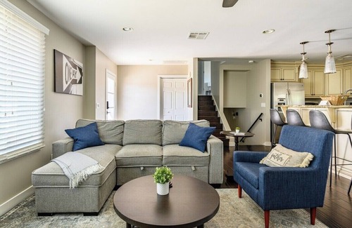 Parkcrest House | Pet-Friendly Luxury Retreat with Private Heated Pool near Old Town Scottsdale