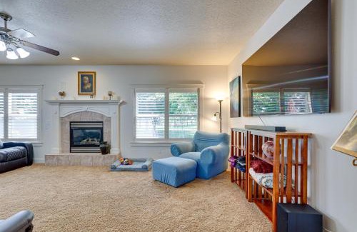 Meridian House | Pet-Friendly Meridian Vacation Rental with Fire Pit!