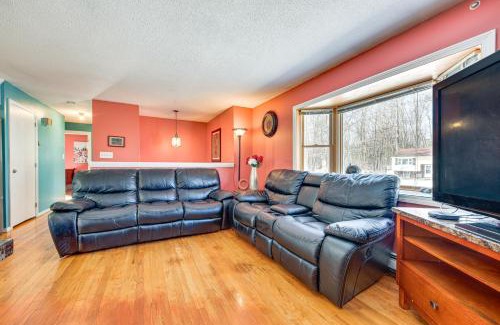 Merrimack House | Pet-Friendly Merrimack Home with Grill 8 Mi to Mall