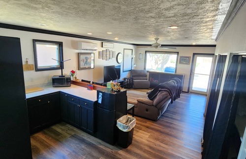 Caldwell House | Pet friendly MIL Suite, Caldwell, ID. Private hot tub/pool in beautiful backyard