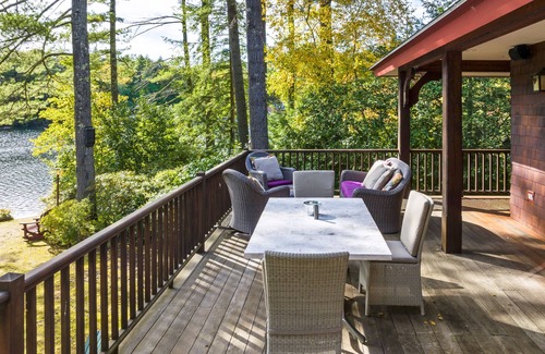 Moultonborough House | Pet Friendly Moose Lodge on Lake Winnipesaukee Sleeps 14