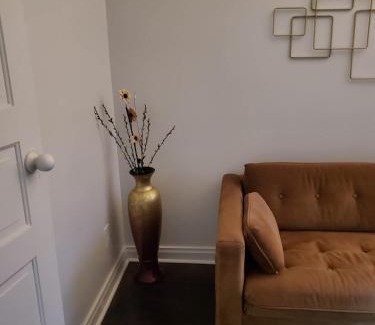 Thunder Bay Apartment | Pet Friendly Netflix Parking