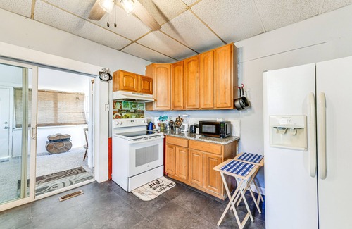 Concord House | Pet-Friendly North Carolina Abode - Deck & Hot Tub