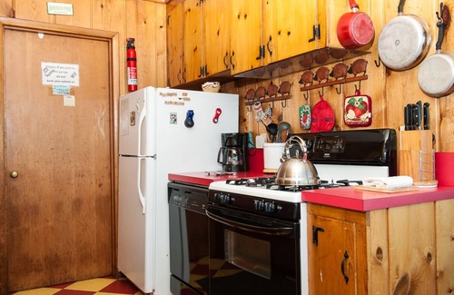 Roads End House | Pet friendly oceanfront home w/direct beach access in Lincoln City's Roads End!