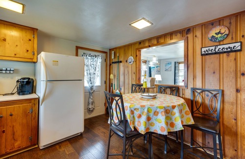 Buckeye Lake House | Pet-Friendly Ohio Retreat w/Patio & Fire Pit!