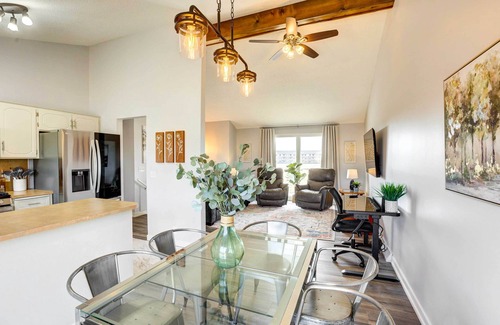 Omaha House | Pet-Friendly Omaha Vacation Rental w/Deck!