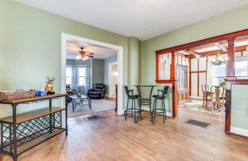 Penn Yan House | Pet-Friendly Penn Yan Home Wineries, Parks, Lakes