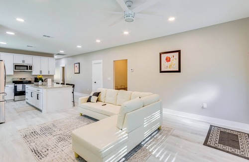 Ensley House | Pet-Friendly Pensacola Home: Central Location