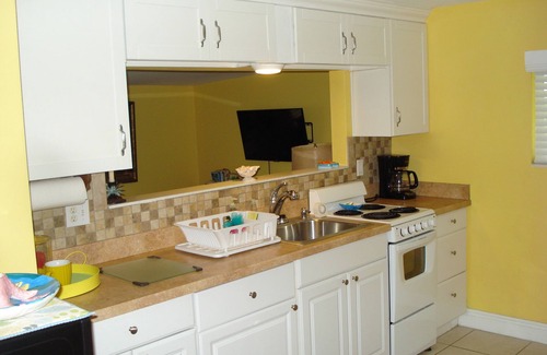 Cape Cay Cottage | Pet friendly Piece of Paradise in Waterfront house w/gulf access & boat ramp