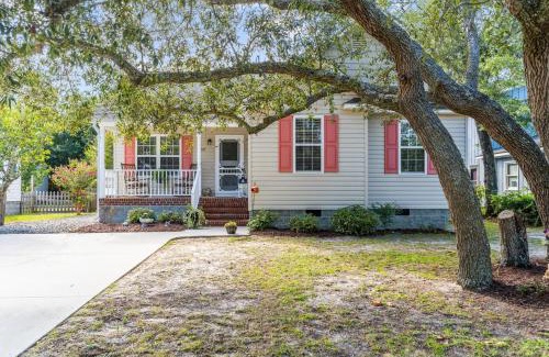 Tranquil Harbour House | Pet friendly Private Home in Oak Island