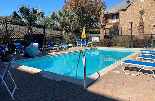 Las Colinas Resort | Pet-friendly Property! w/Pool and Parking, Near Parmenter Gazebo Garden