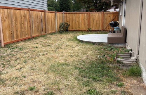 Central Tacoma House | Pet-Friendly Remodeled 3-bedroom Charmer in Trendy Tacoma