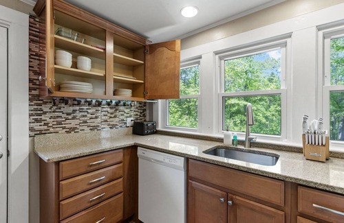 Greenville - Spartanburg House | Pet-Friendly Retreat: Porch, Fire Pit, Workspace