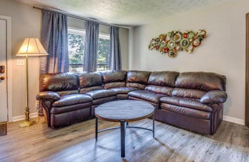 Church Street House | Pet-Friendly Rex Vacation Rental 18 Mi to Atlanta