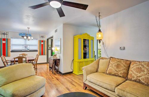 Fort Worth House | Pet-Friendly River District Home with Fenced Yard