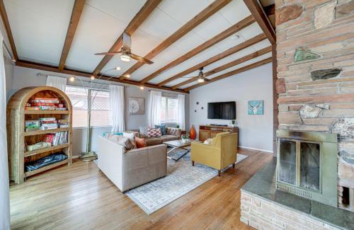 West Sedona House | Pet-Friendly Sedona Home Hot Tub, Walk to Trails!