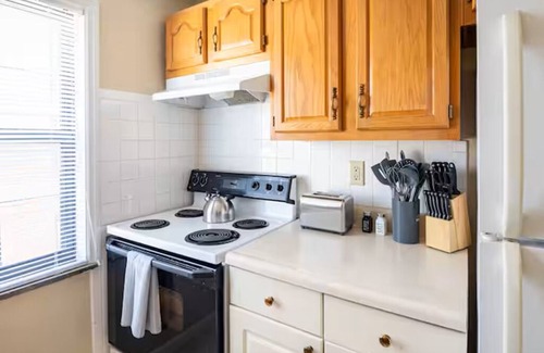 Dayton Apartment | Pet-Friendly Serenity Spot on Dorthy Lane