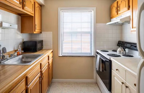 Dayton Apartment | Pet-Friendly Serenity Spot on Dorthy Lane