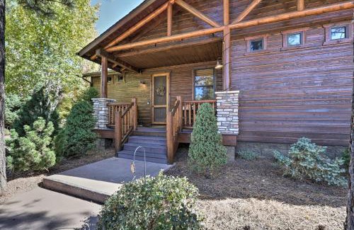 Torreon House | Pet-Friendly Show Low Townhome with Deck and Grill!
