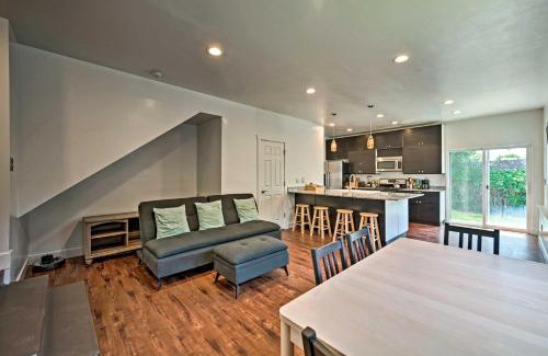 South Salt Lake House | Pet-Friendly SLC Townhouse Less Than 4 Mi to Downtown!