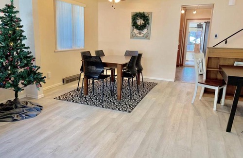 West Colorado Springs Villa | Pet Friendly Sleeps 12 near Garden of the Gods AF