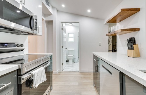 South Miami House | Pet-Friendly South Miami Home w/Private Pool!