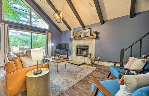 Canadian Lakes House | Pet-Friendly Stanwood Sanctuary with Fire Pit!