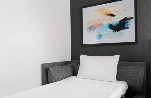Dunwoody Hotel | Pet-Friendly Stay Close Shopping with Free Daily Breakfast Included