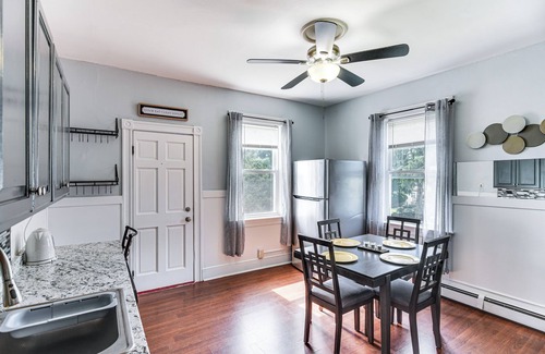 Stoughton Apartment | Pet-Friendly Stoughton Apartment w/Outdoor Space