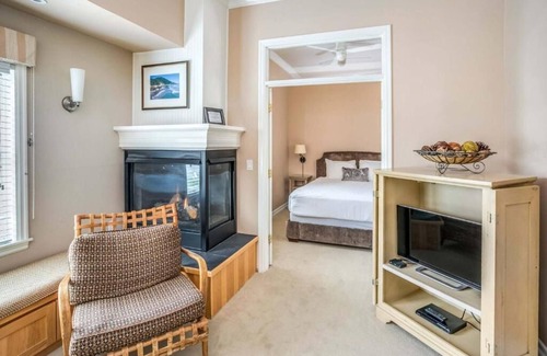 Downtown Cannon Beach Hotel | Pet-Friendly Suite Near Cannon Beach – Quick Access!